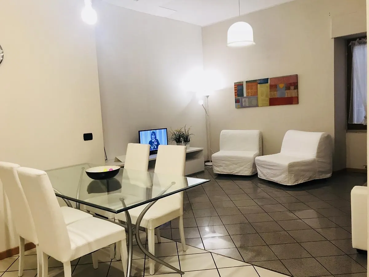 Lady B Apartments Desenzano del Garda